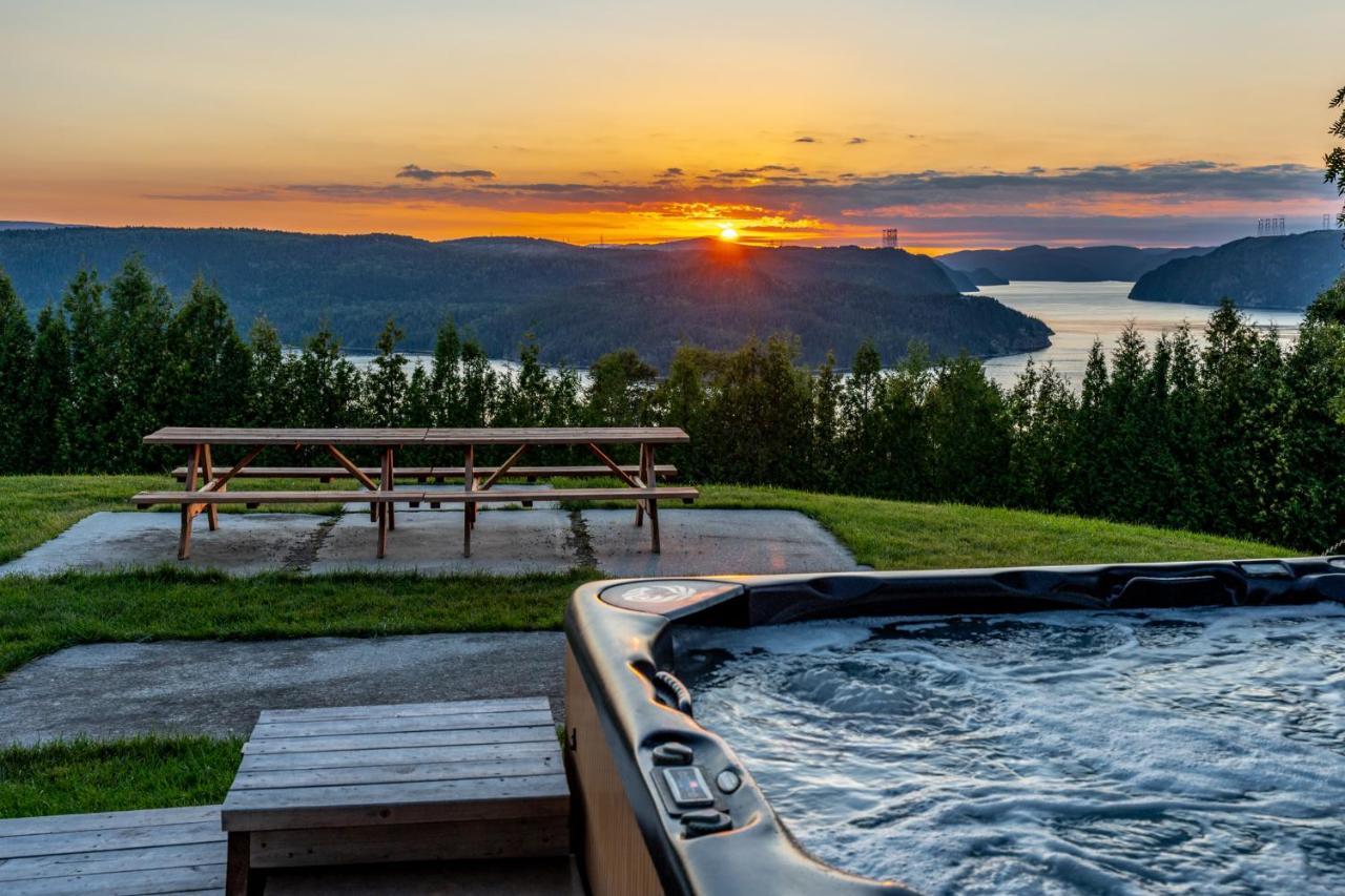 Montfjord - Chalets, Vue Spectaculaire Et Spa. Chantafjord #4 Sacre-Coeur Zewnętrze zdjęcie
