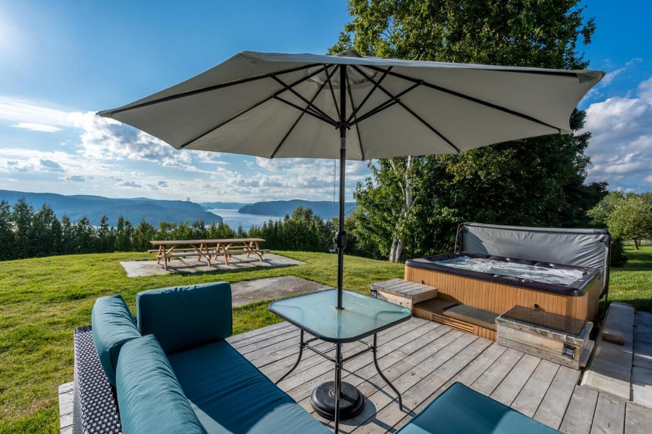 Montfjord - Chalets, Vue Spectaculaire Et Spa. Chantafjord #4 Sacre-Coeur Zewnętrze zdjęcie
