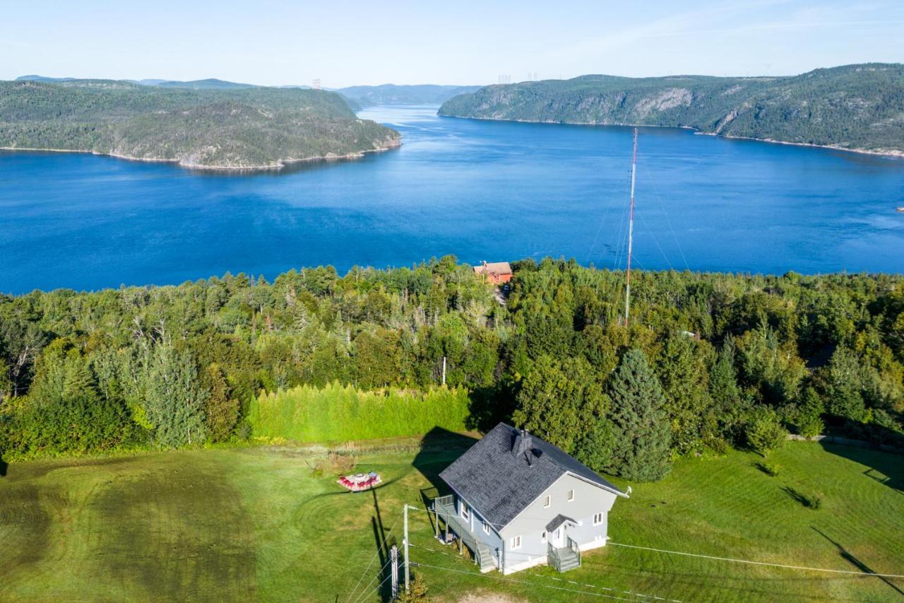 Montfjord - Chalets, Vue Spectaculaire Et Spa. Chantafjord #4 Sacre-Coeur Zewnętrze zdjęcie